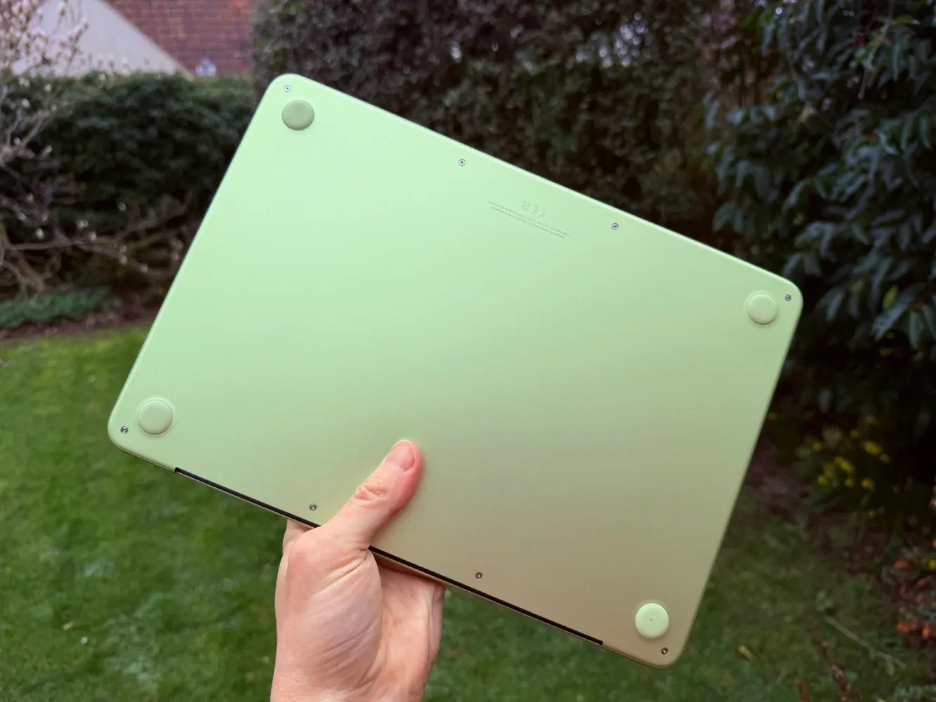 danh gia MacBook Neo,  gia ban MacBook Neo,  so sanh MacBook Neo,  MacBook gia re anh 5