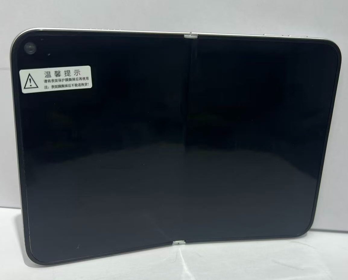 iPhone gập ra mắt, tin đồn iPhone gập, giá bán iPhone gập, Apple ra iPhone gập, iPhone Ultra là gì ảnh 3 iPhone gap ra mat, tin don iPhone gap, gia ban iPhone gap, Apple ra iPhone gap, iPhone Ultra la gi anh 3