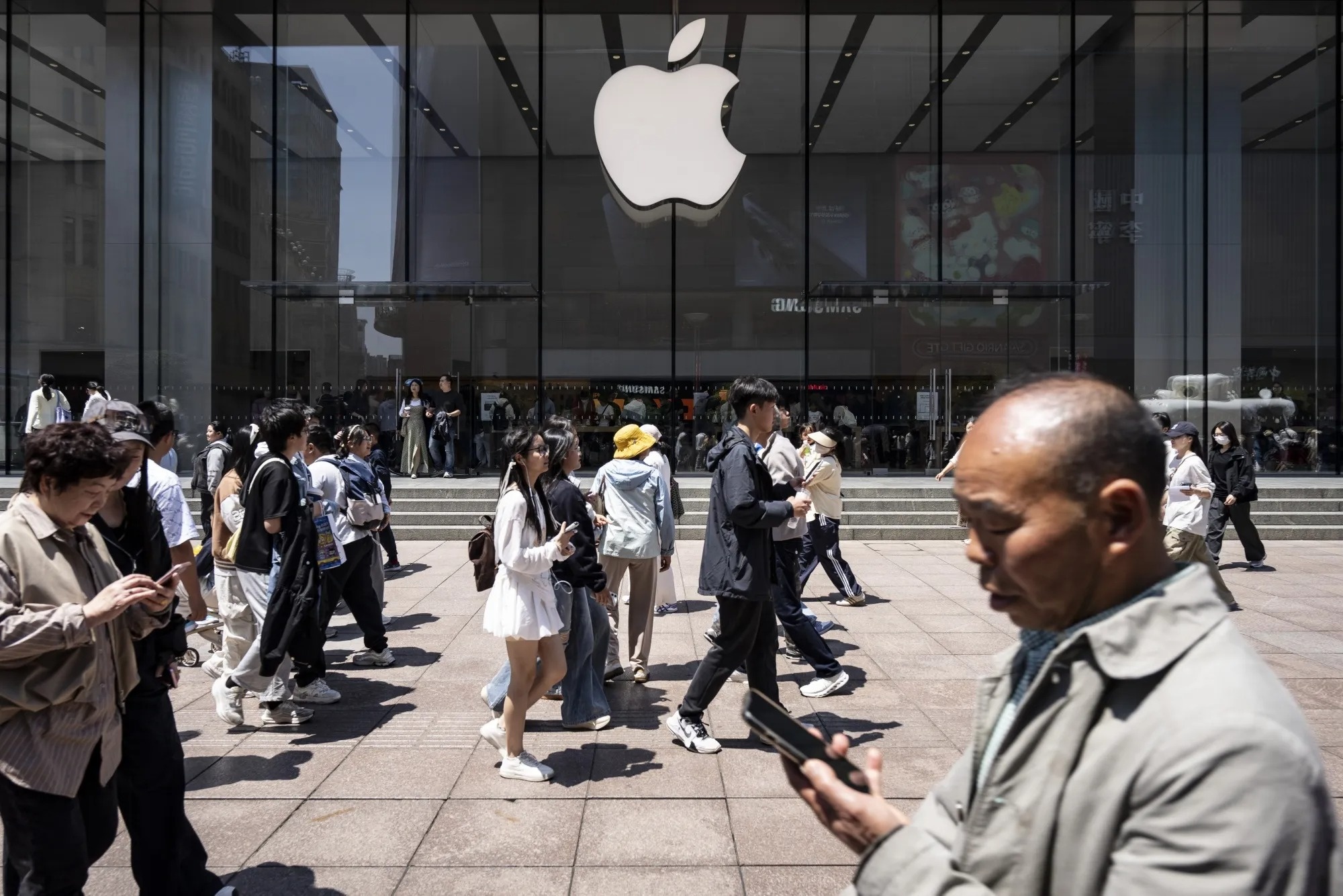 Quyet dinh kho khan nhat cua Apple hinh anh