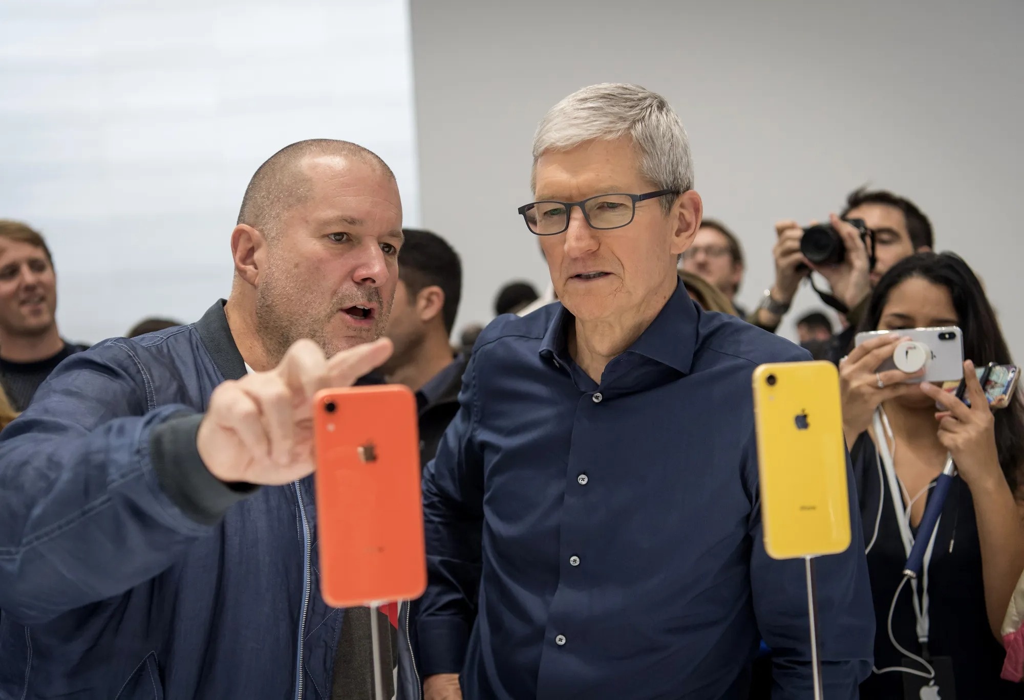 Apple khiến OpenAI ngấm đòn