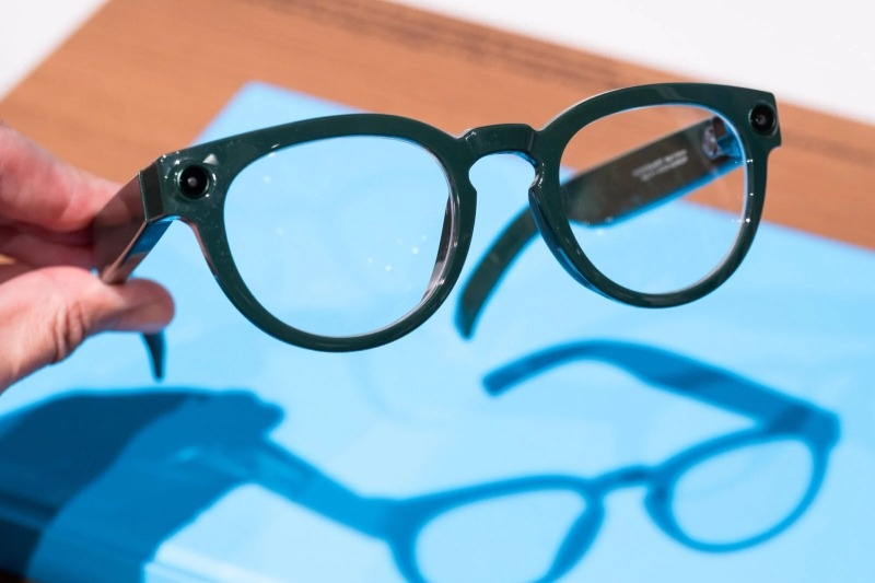 k&iacute;nh th&ocirc;ng minh Meta,  k&iacute;nh th&ocirc;ng minh Ray-Ban,  k&iacute;nh th&ocirc;ng minh Samsung,  mua k&iacute;nh th&ocirc;ng minh,  Samsung Galaxy Z Fold8 ảnh 5