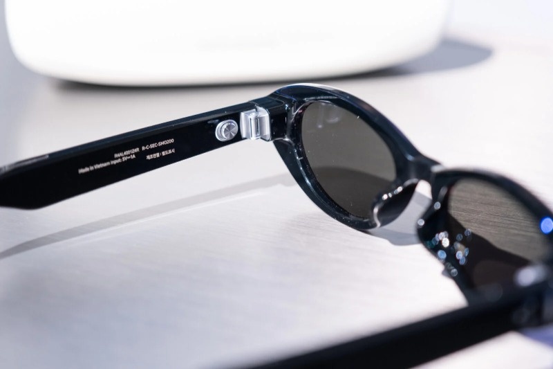 k&iacute;nh th&ocirc;ng minh Meta,  k&iacute;nh th&ocirc;ng minh Ray-Ban,  k&iacute;nh th&ocirc;ng minh Samsung,  mua k&iacute;nh th&ocirc;ng minh,  Samsung Galaxy Z Fold8 ảnh 6