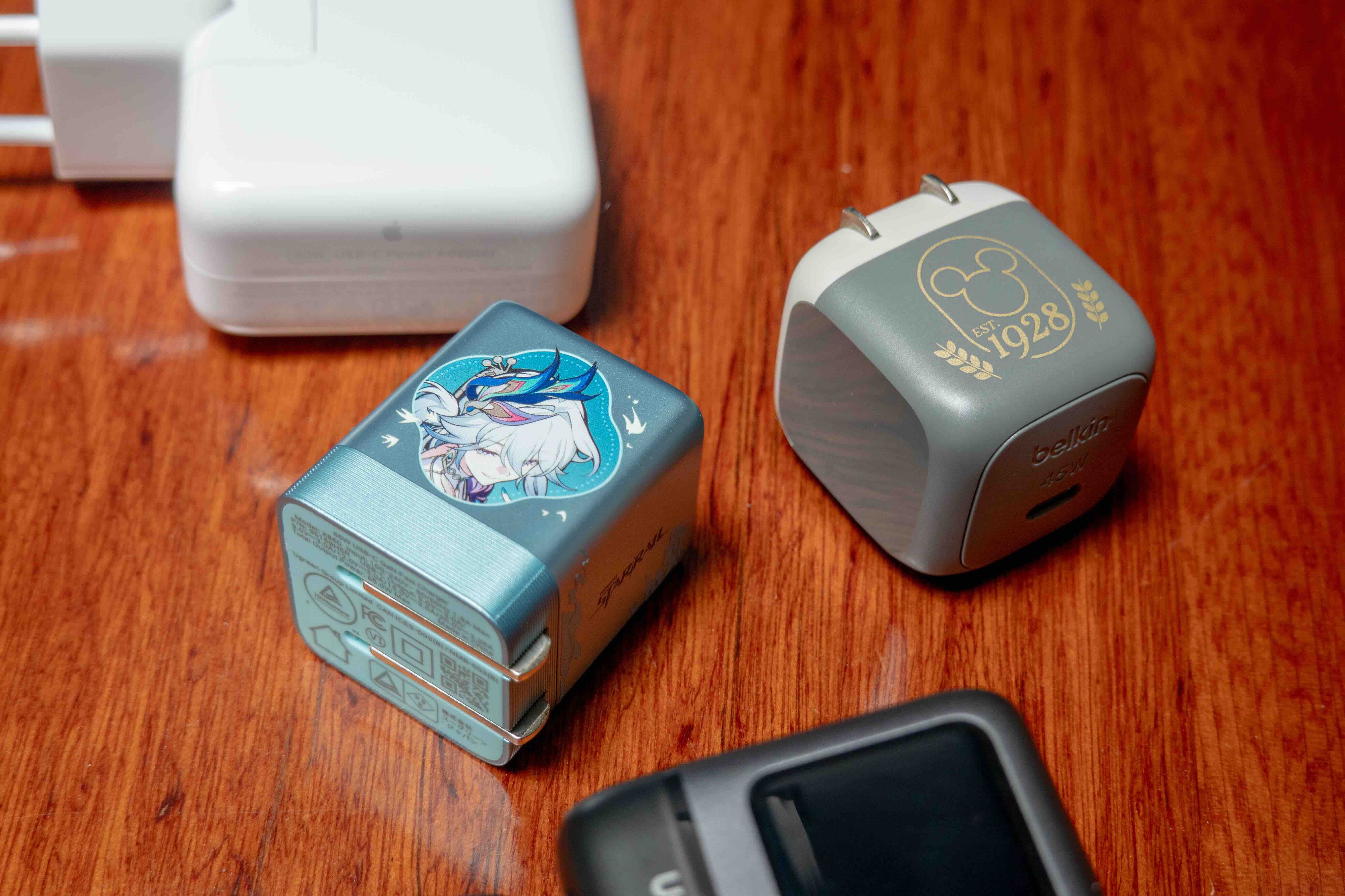 phụ kiện Yao Guang,  củ sạc Ugreen,  game Honkai Star Rail,  sạc MagSafe cho iPhone,  mua sạc kh&ocirc;ng d&acirc;y ảnh 2