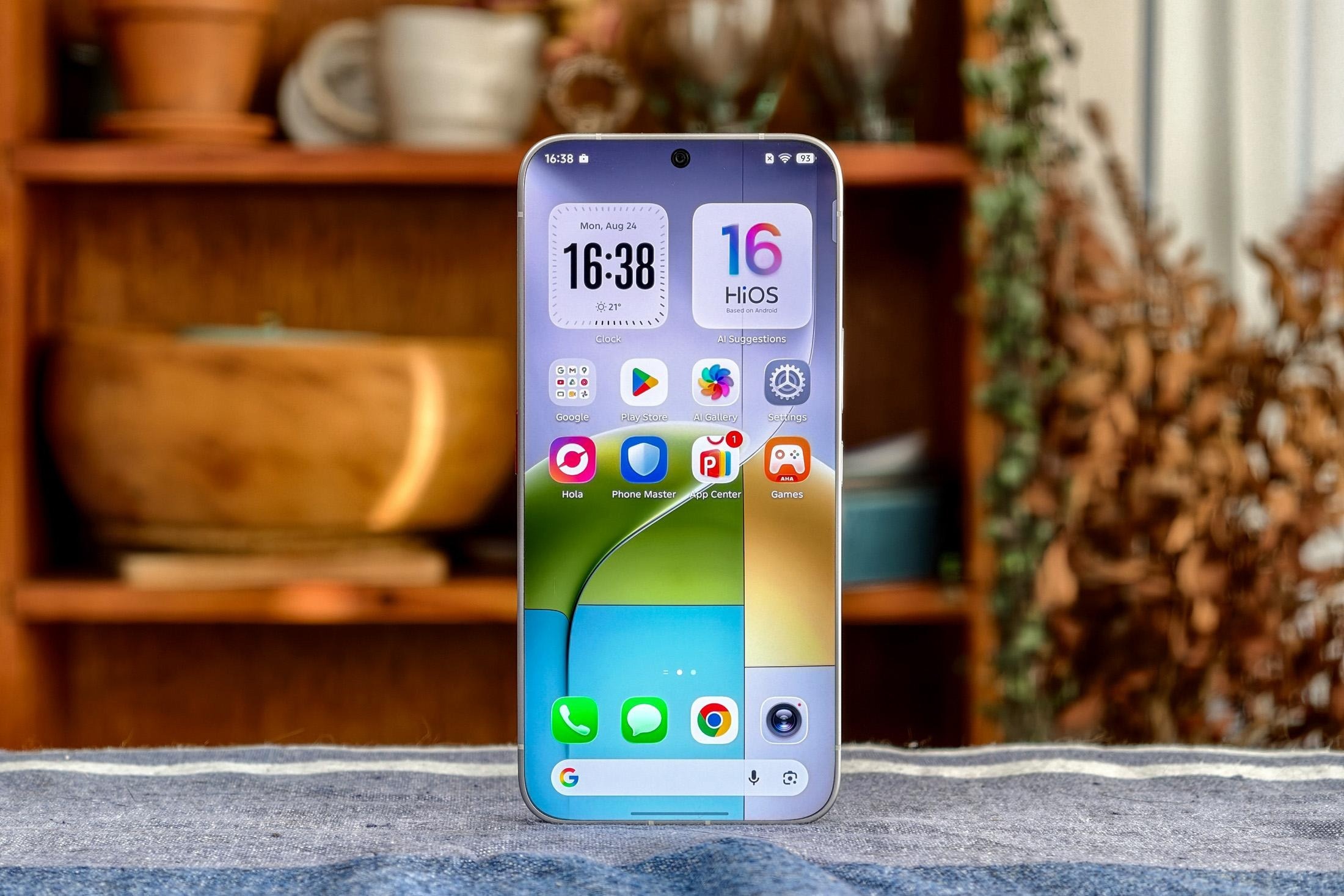 Smartphone không viền trở lại
