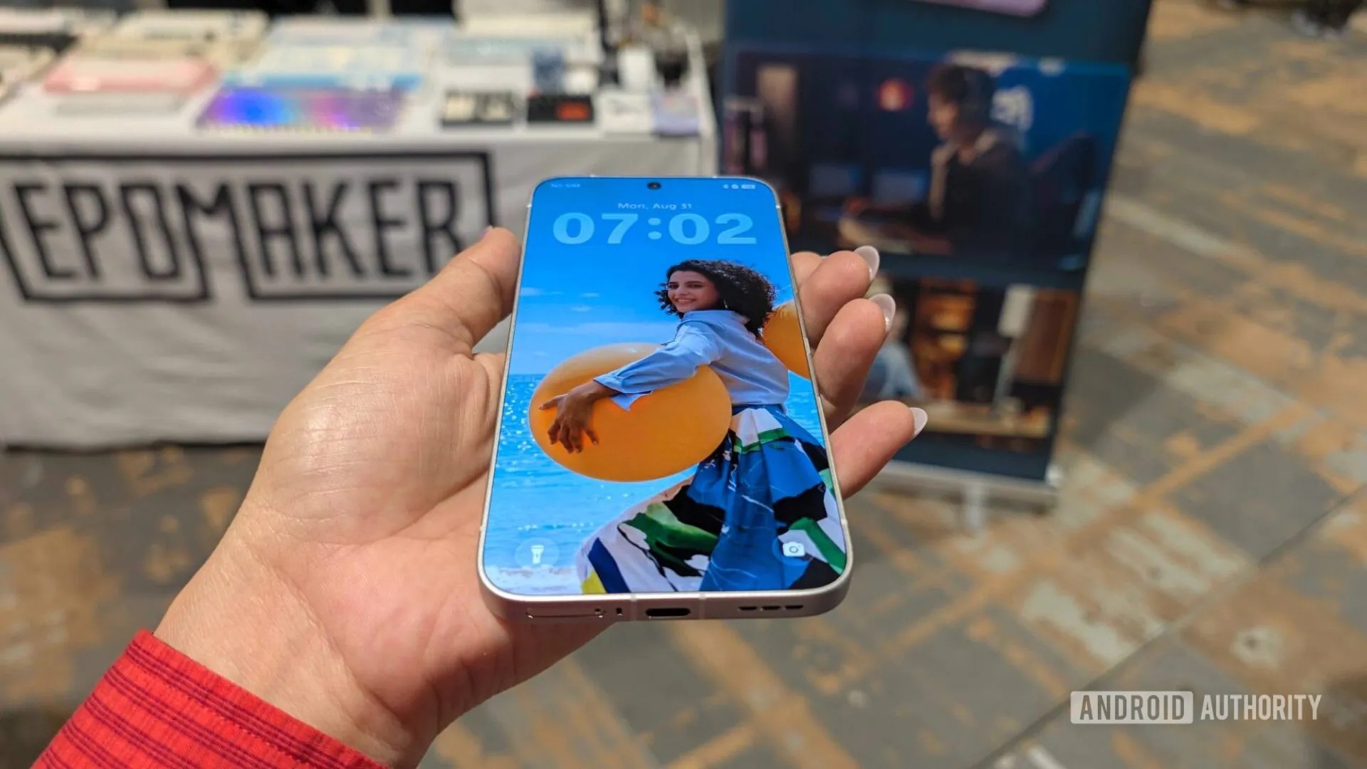 smartphone kh&ocirc;ng viền,  Tecno Bezelless phone,  điện thoại kh&ocirc;ng viền,  viền m&agrave;n h&igrave;nh ảnh 9
