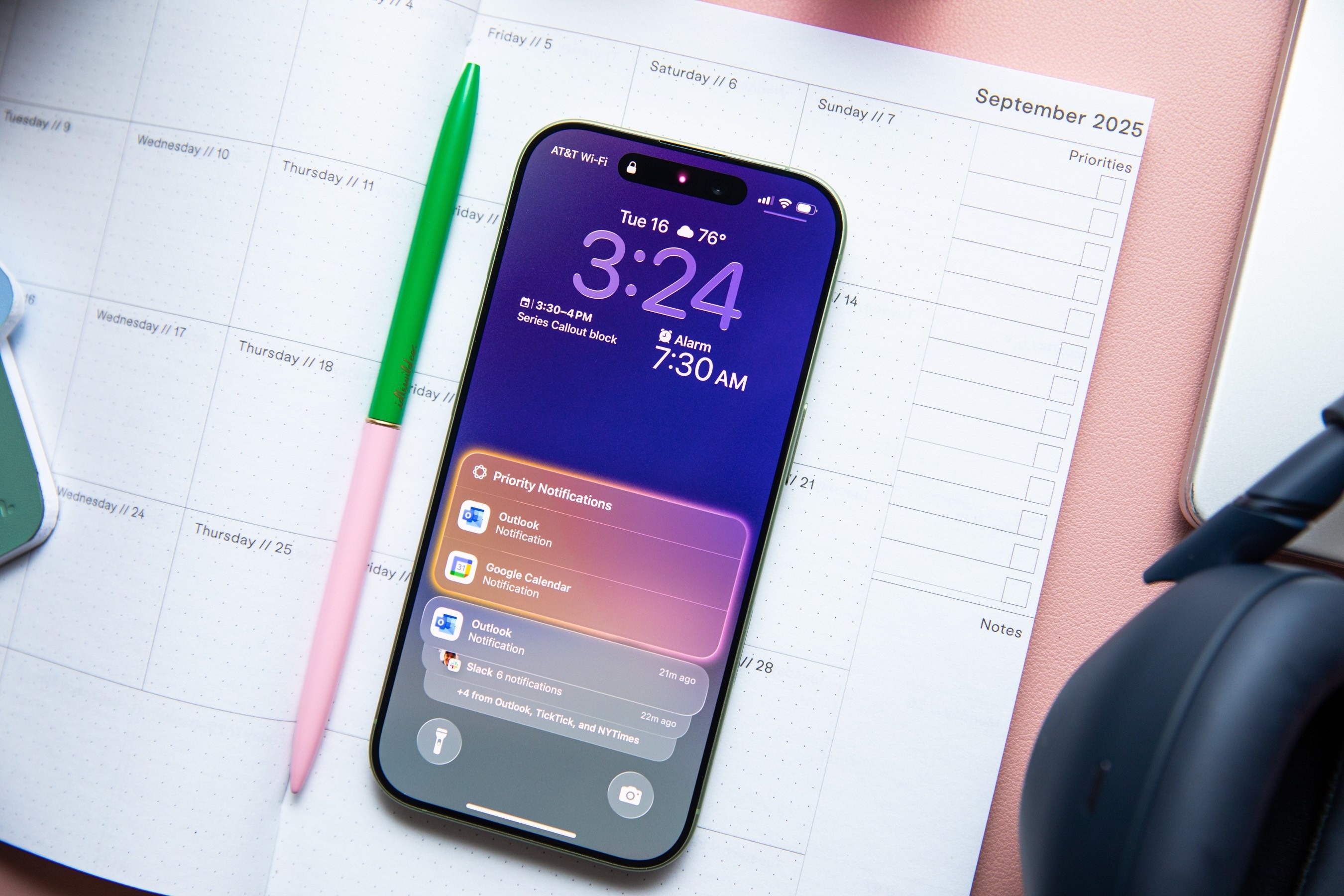 iPhone 18 tăng gi&aacute;,  iPhone 18 Pro gi&aacute;,  Apple tăng gi&aacute; iPhone,  khủng hoảng chip nhớ ảnh 4