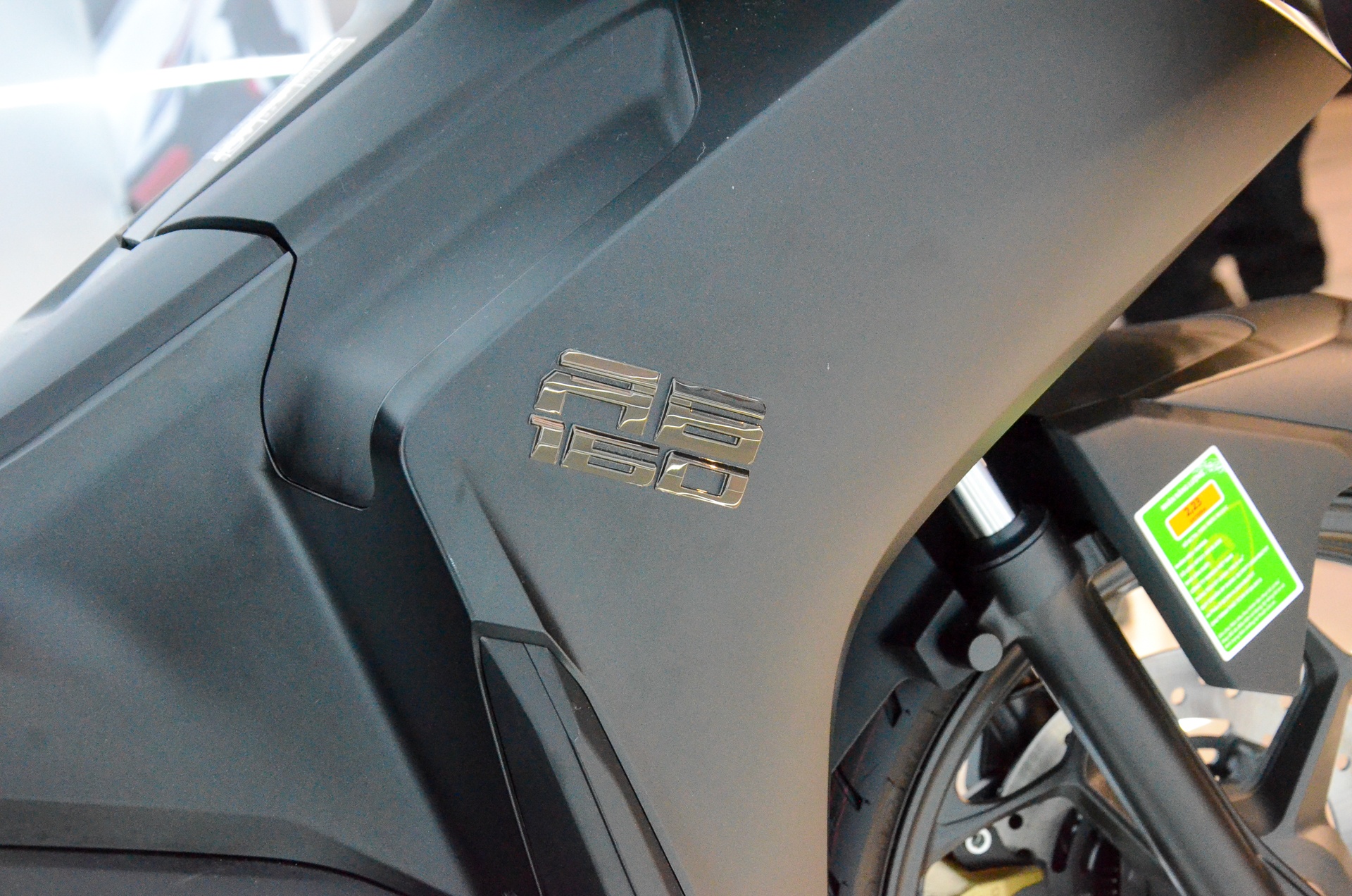 Honda Air Blade 160 anh 7