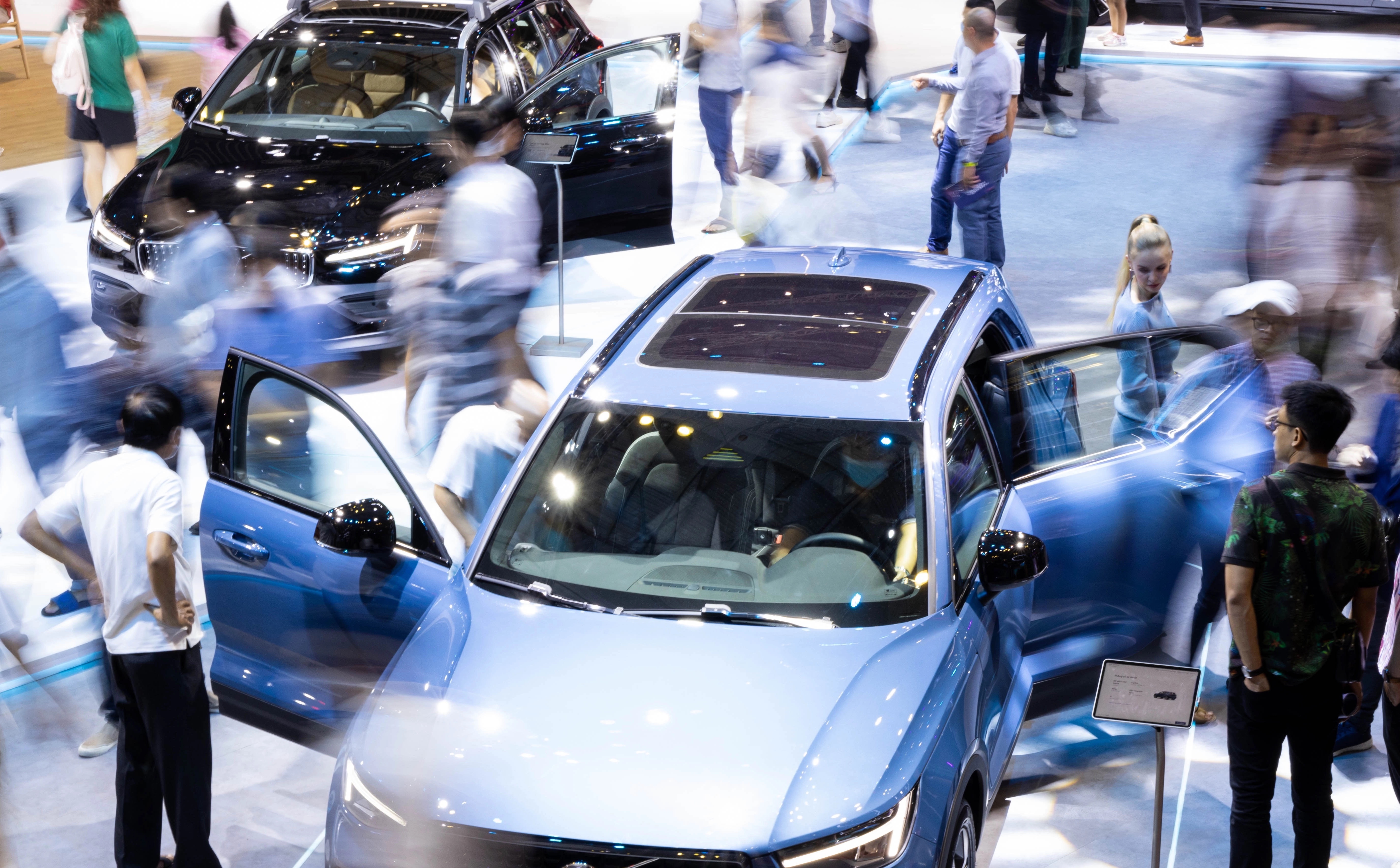 Thang cuoi nam ky la cua thi truong xe Viet hinh anh