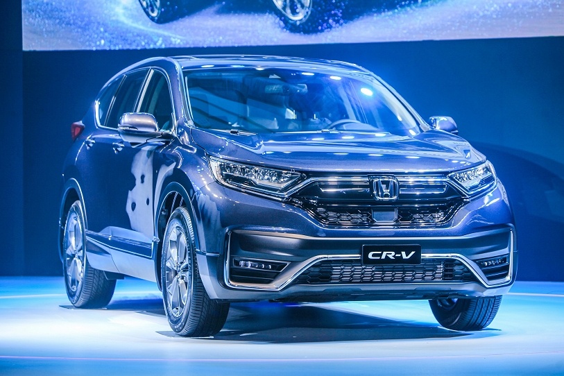 Ly do cac hang oto dua khuyen mai dip cuoi nam hinh anh