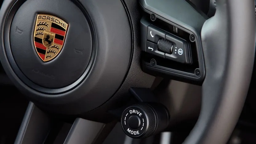 Porsche chấp nhận bồi thường 80 triệu USD ảnh 2 Porsche chap nhan boi thuong 80 trieu USD anh 2