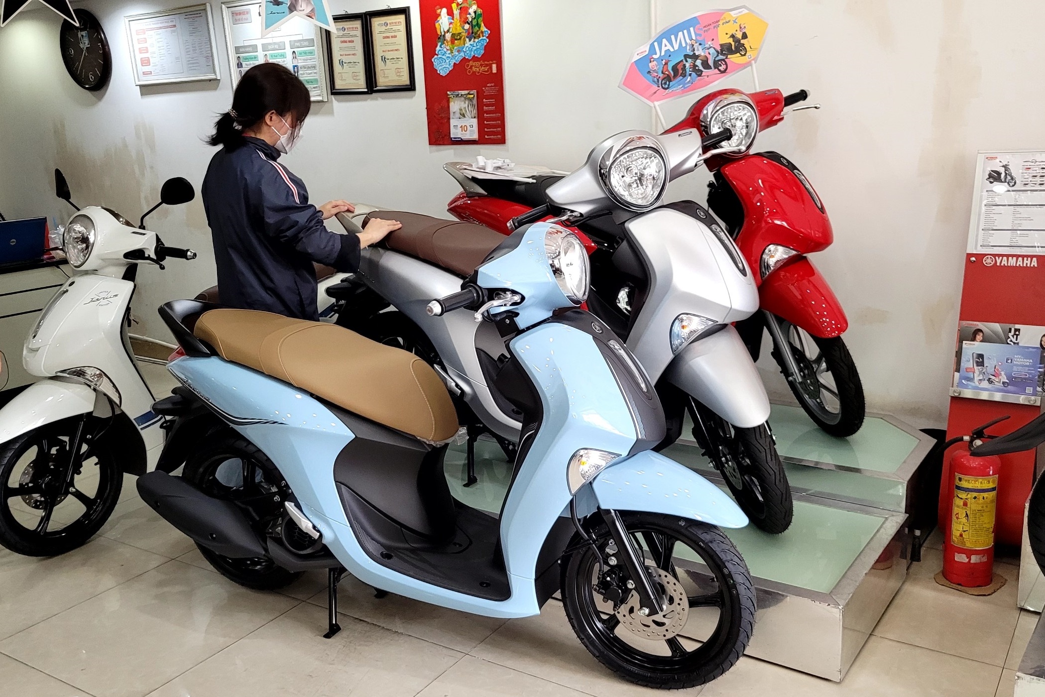 giá xe tay ga ảnh 3 gia xe tay ga anh 3