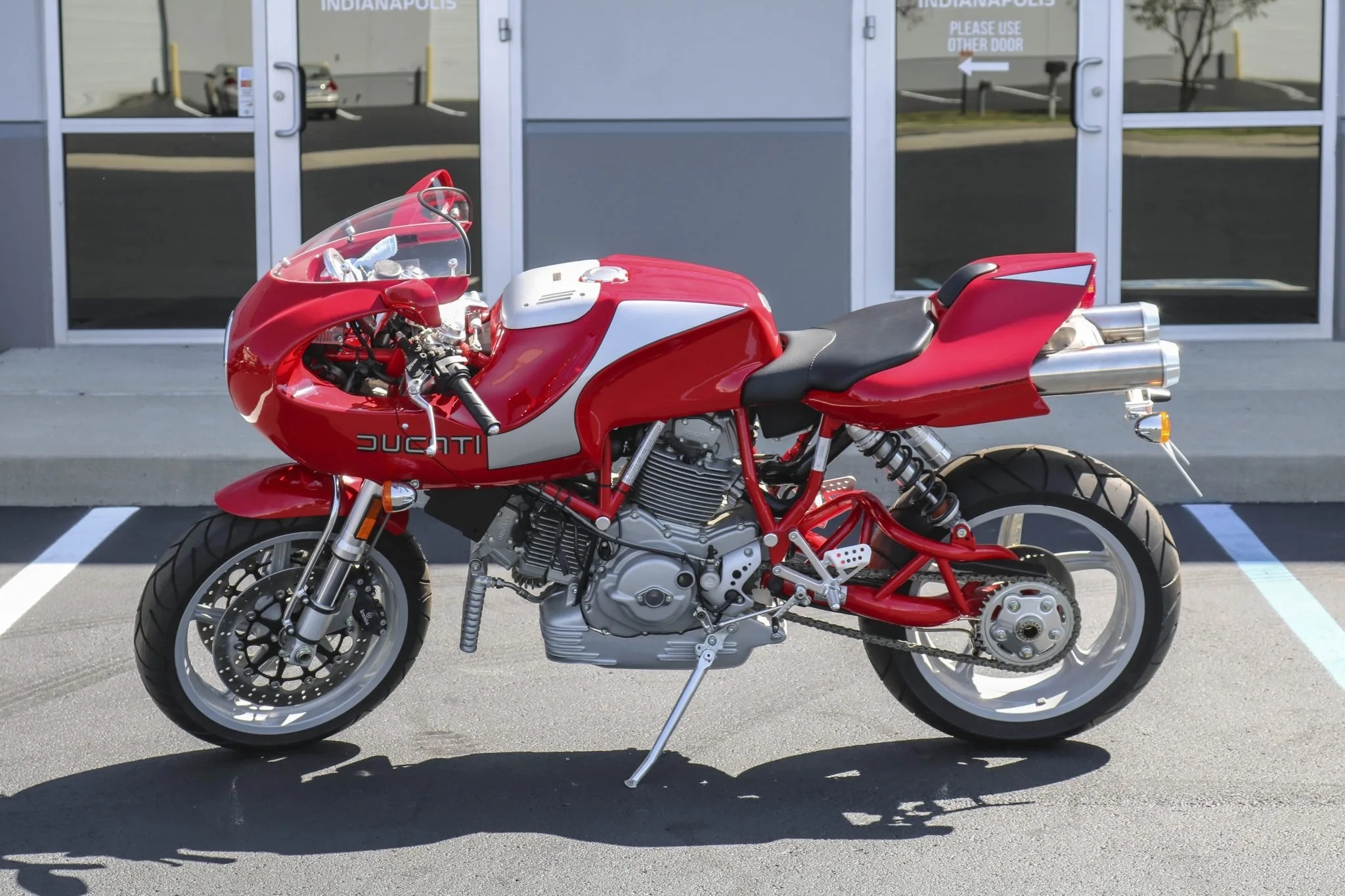 Ducati MH900e nguyên thùng ảnh 4 Ducati MH900e nguyen thung anh 4