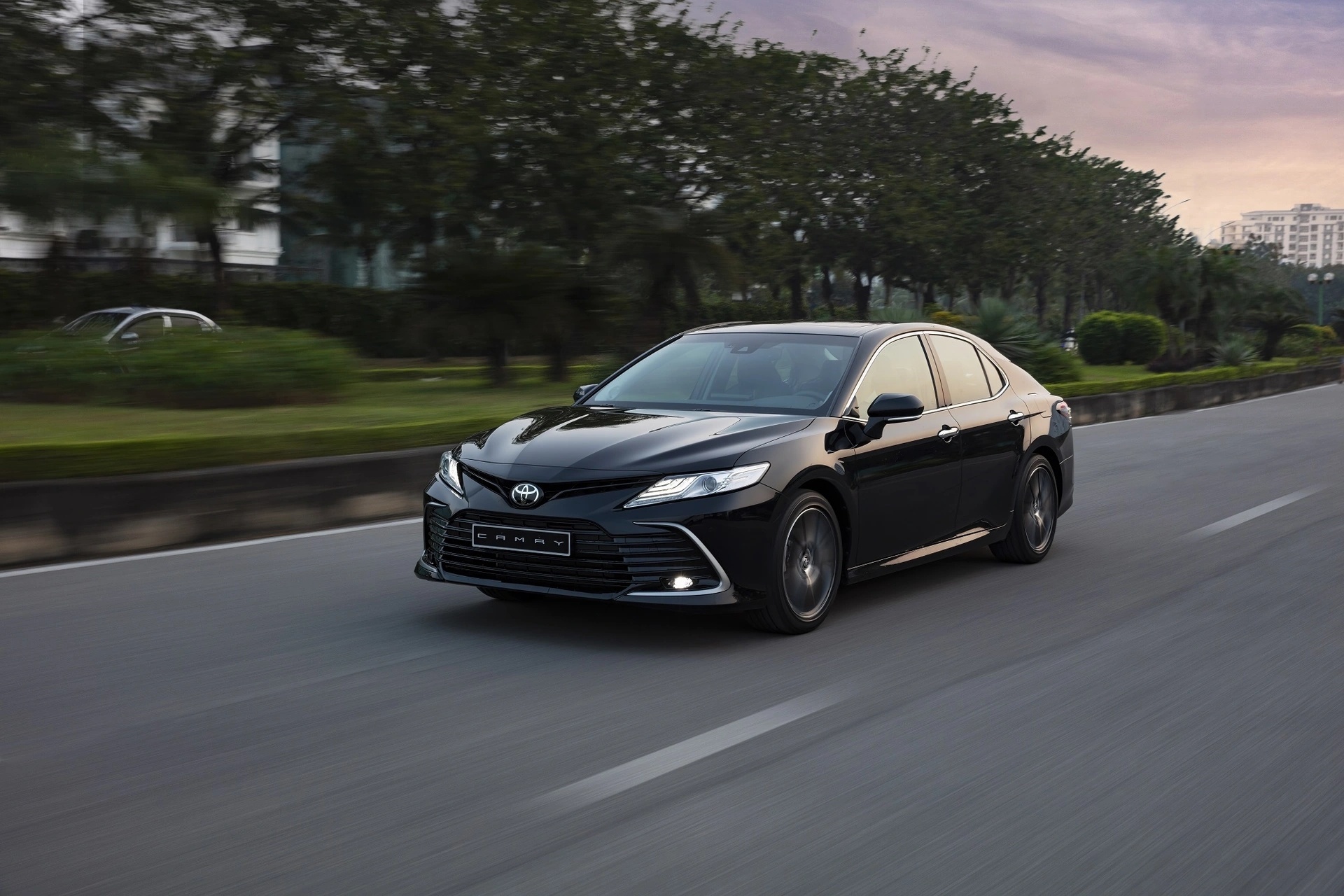 lux a2.0 ban chay nhat phan khuc anh 1