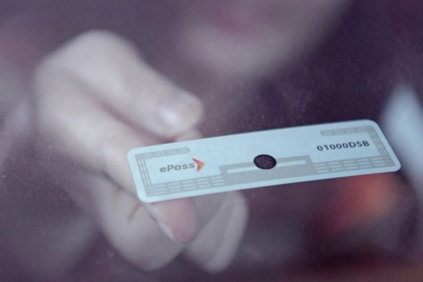 Xe dan ePass gap nhieu loi, doanh nghiep khang dinh khong do the hinh anh