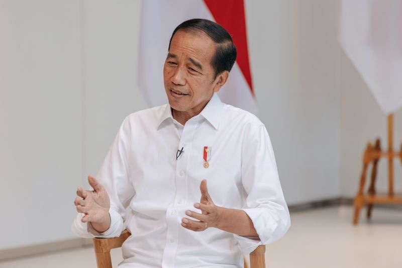 Indonesia xay nha may Tesla anh 1