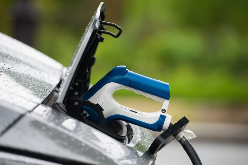 trợ cấp thuê ôtô điện ảnh 1 tro cap thue oto dien anh 1