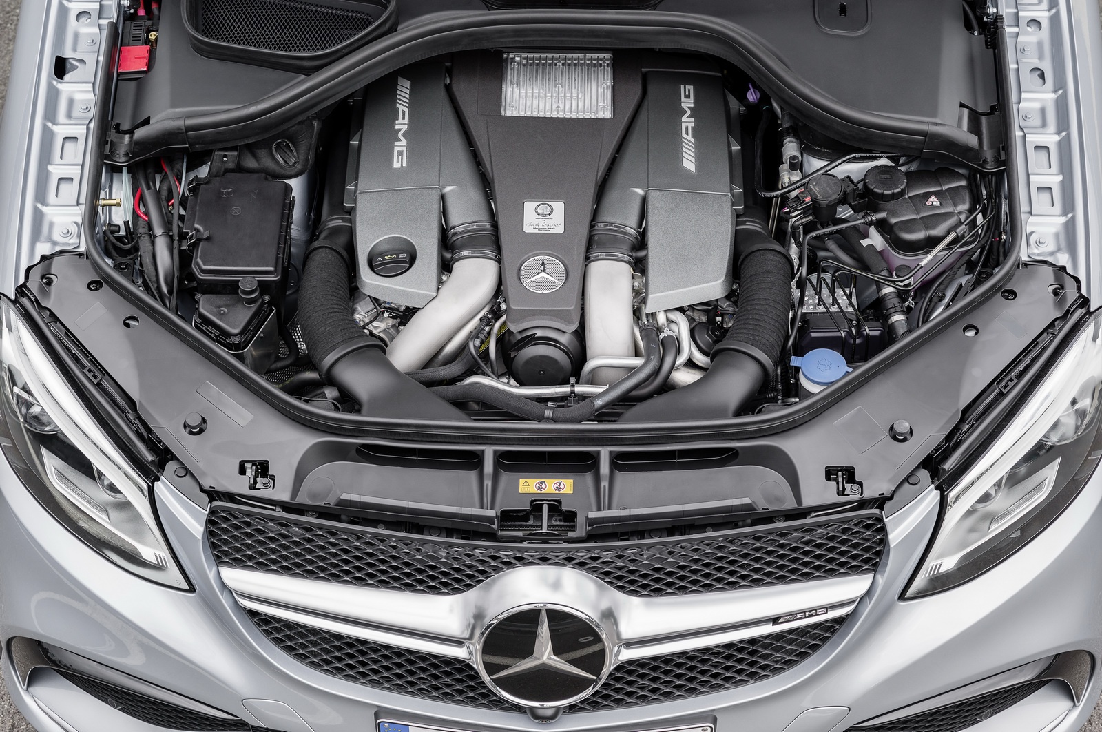 động cơ V8 Mercedes ảnh 2 dong co V8 Mercedes anh 2