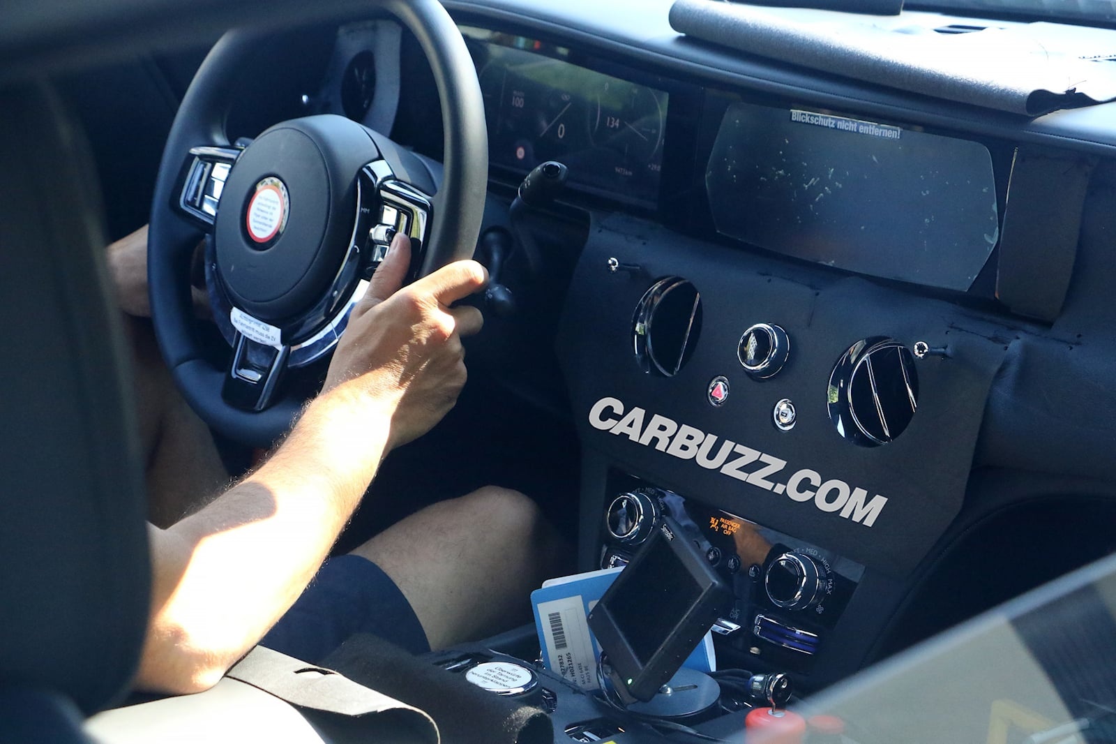 Rolls-Royce Spectre anh 9