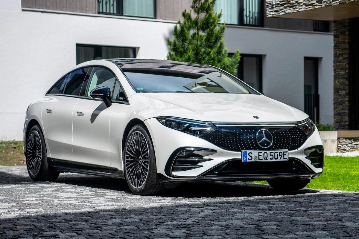 Mercedes-Benz EQ ảnh 3 Mercedes-Benz EQ anh 3