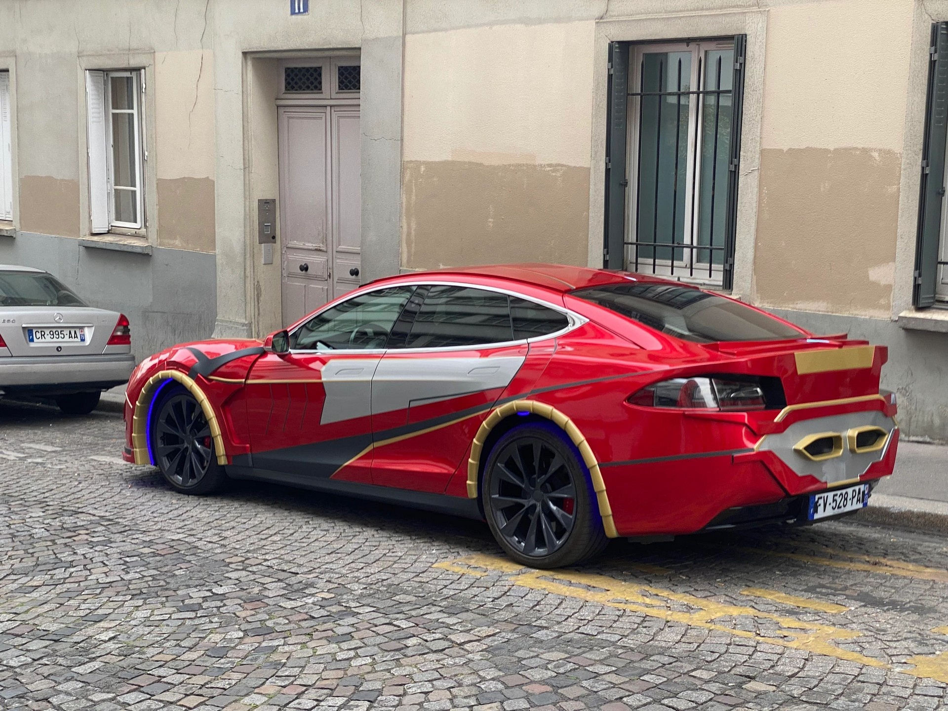 Tesla Iron Man ảnh 1 Tesla Iron Man anh 1