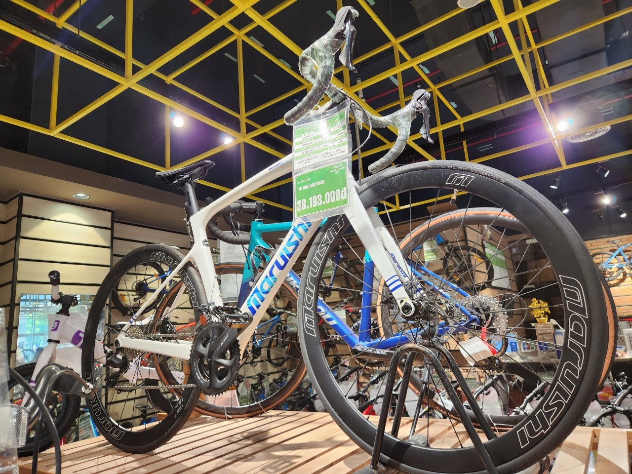 xe dap gia cao anh 2