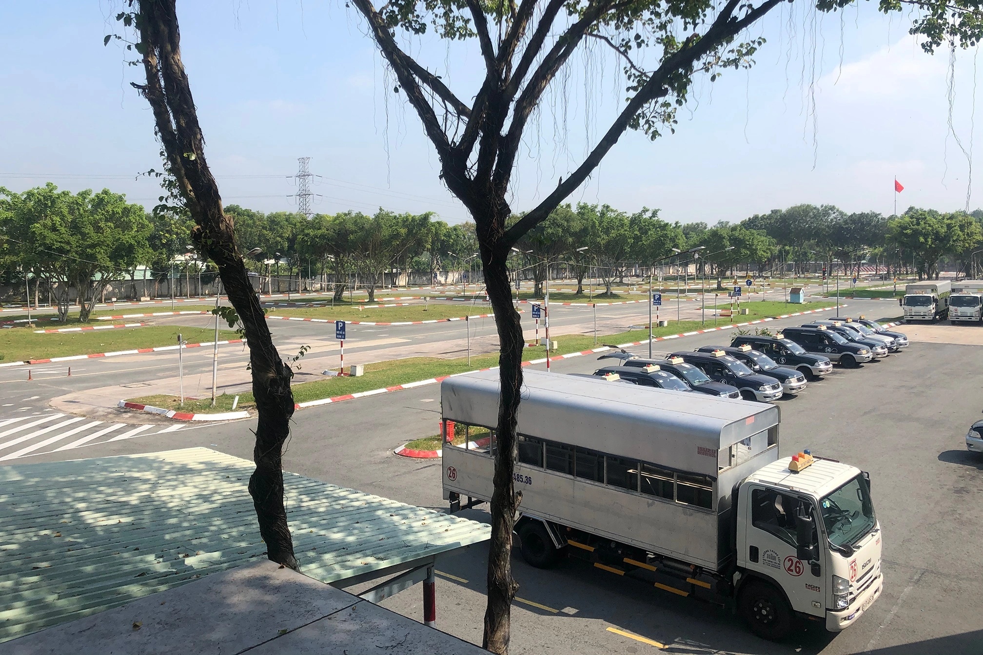 siet dao tao lai xe anh 1