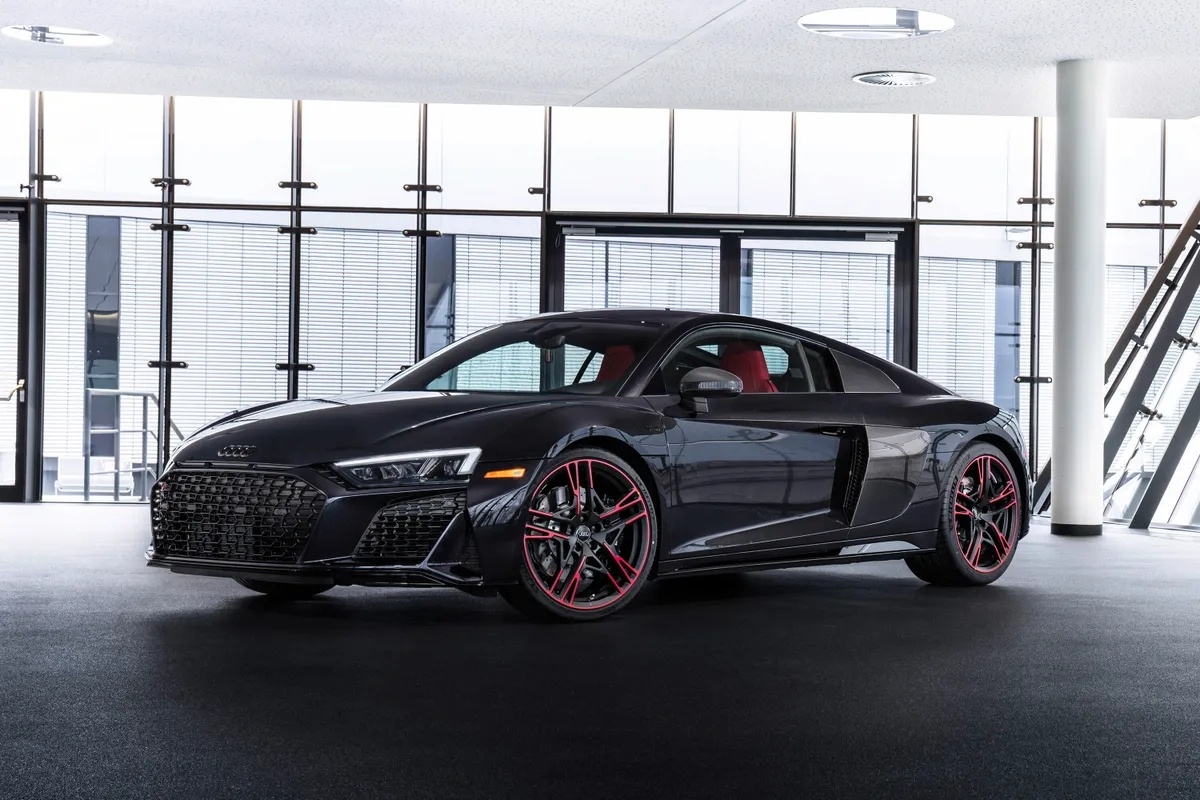 Audi R8 hu hong anh 8