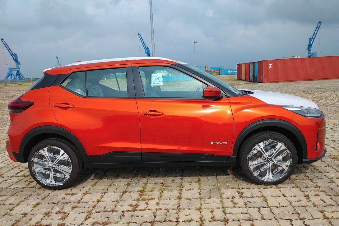 Dai ly nhan coc Nissan Kicks e-Power, giao xe trong thang 11 hinh anh