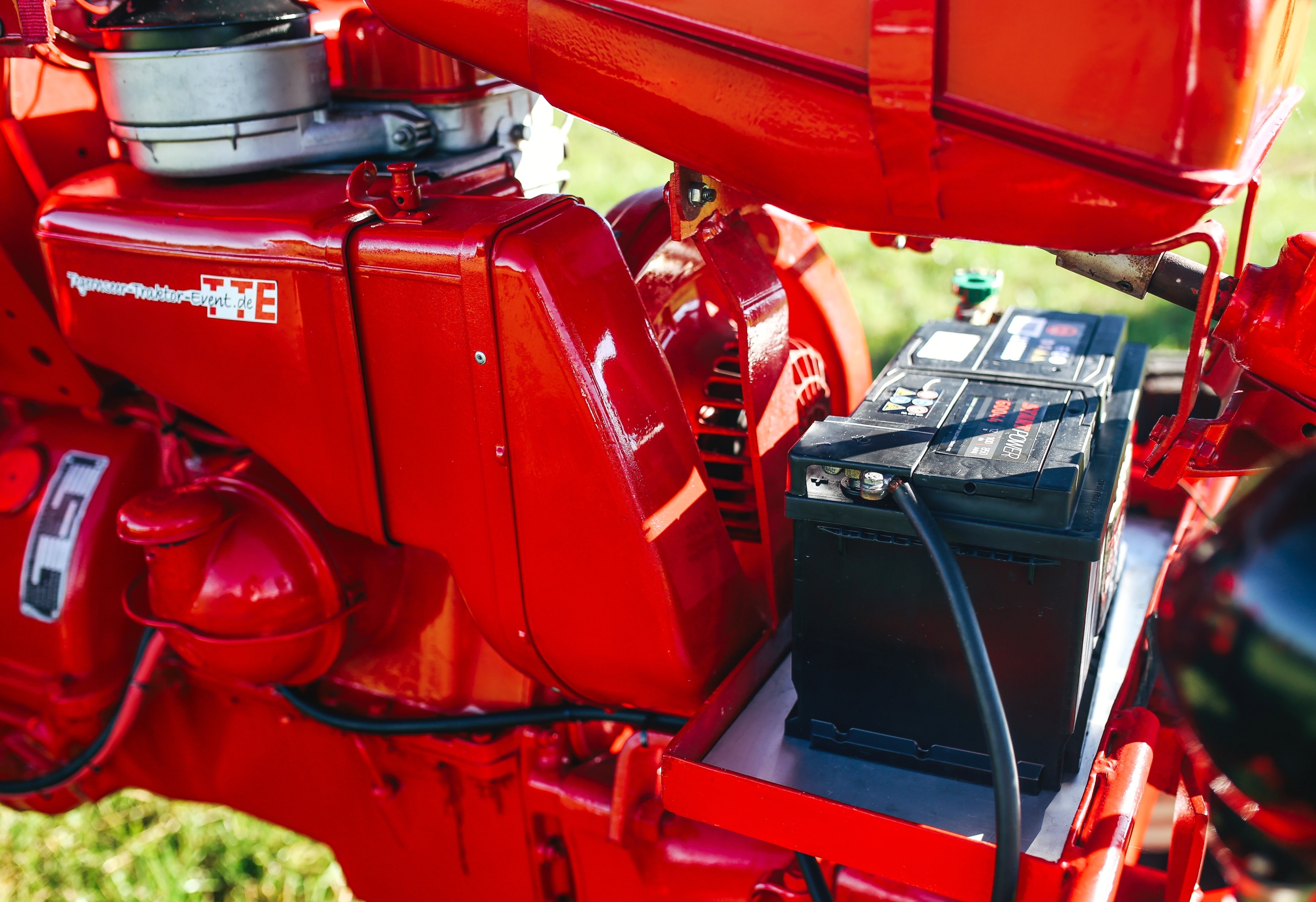 máy kéo Porsche ảnh 4 may keo Porsche anh 4