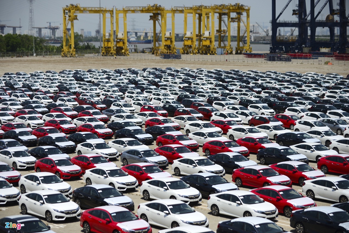 Viet Nam da nhap khau hon 144.000 oto trong nam 2022 hinh anh