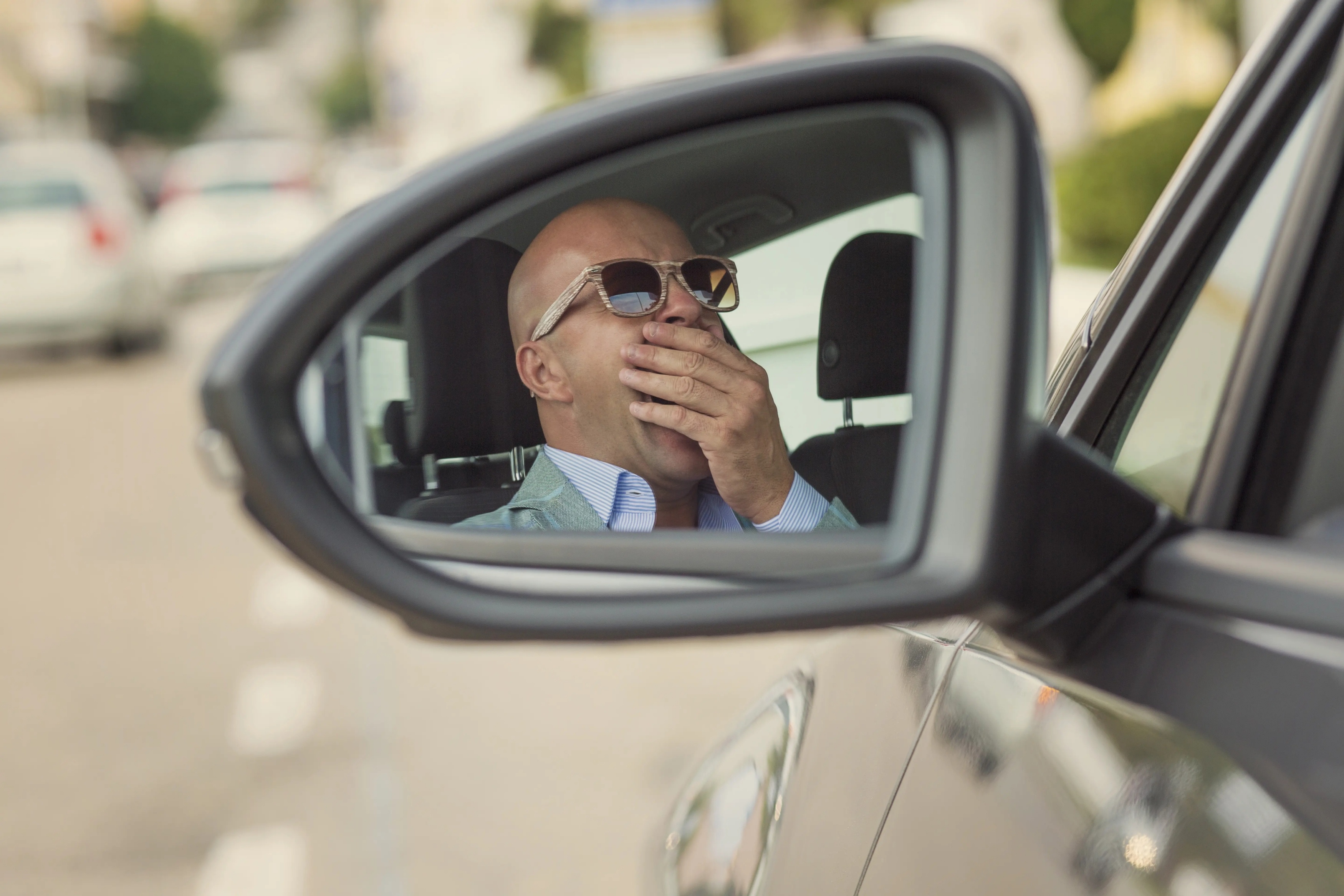 nhan tin khi lai xe anh 1