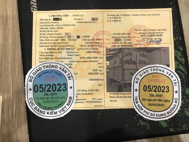 Cach nhan biet xe het han dang kiem hinh anh