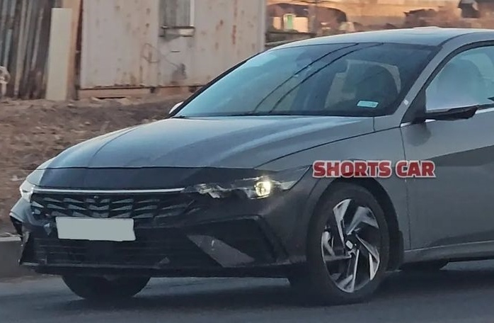 Hyundai Elantra 2024 anh 1