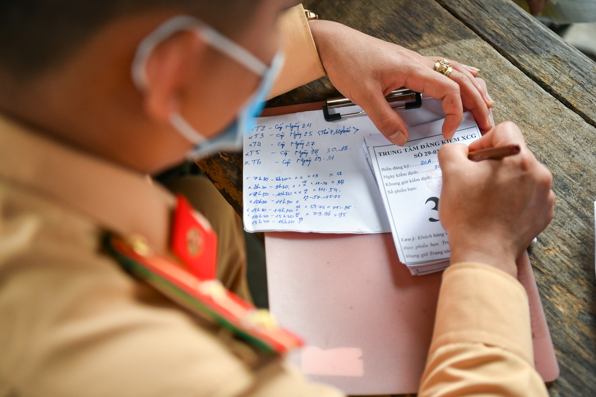 mien dang kiem xe moi anh 1