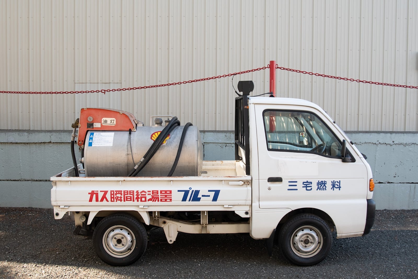 Xe tai noi dia Nhat Ban doi cu thinh hanh o vung nong thon My hinh anh