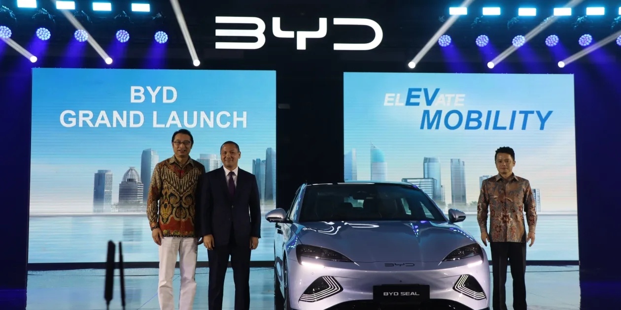 nhà máy BYD ảnh 1 nha may BYD anh 1