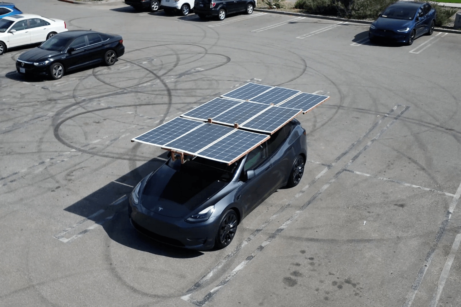 Tesla Model Y ảnh 1 Tesla Model Y anh 1