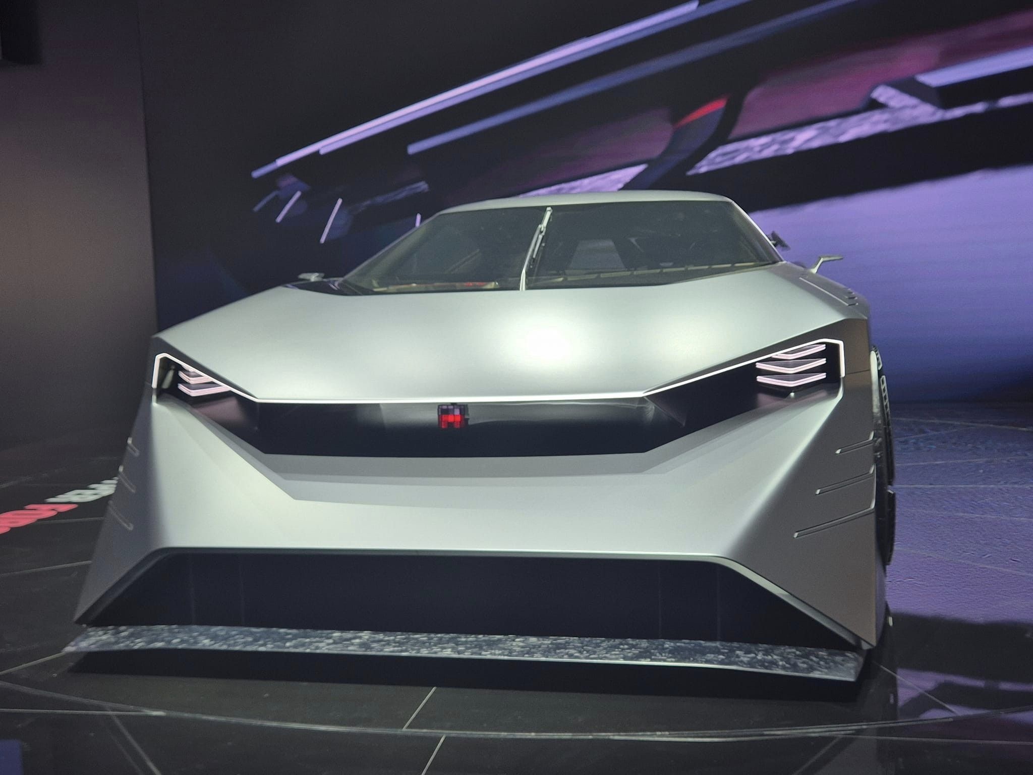 Nissan Hyper Force anh 2