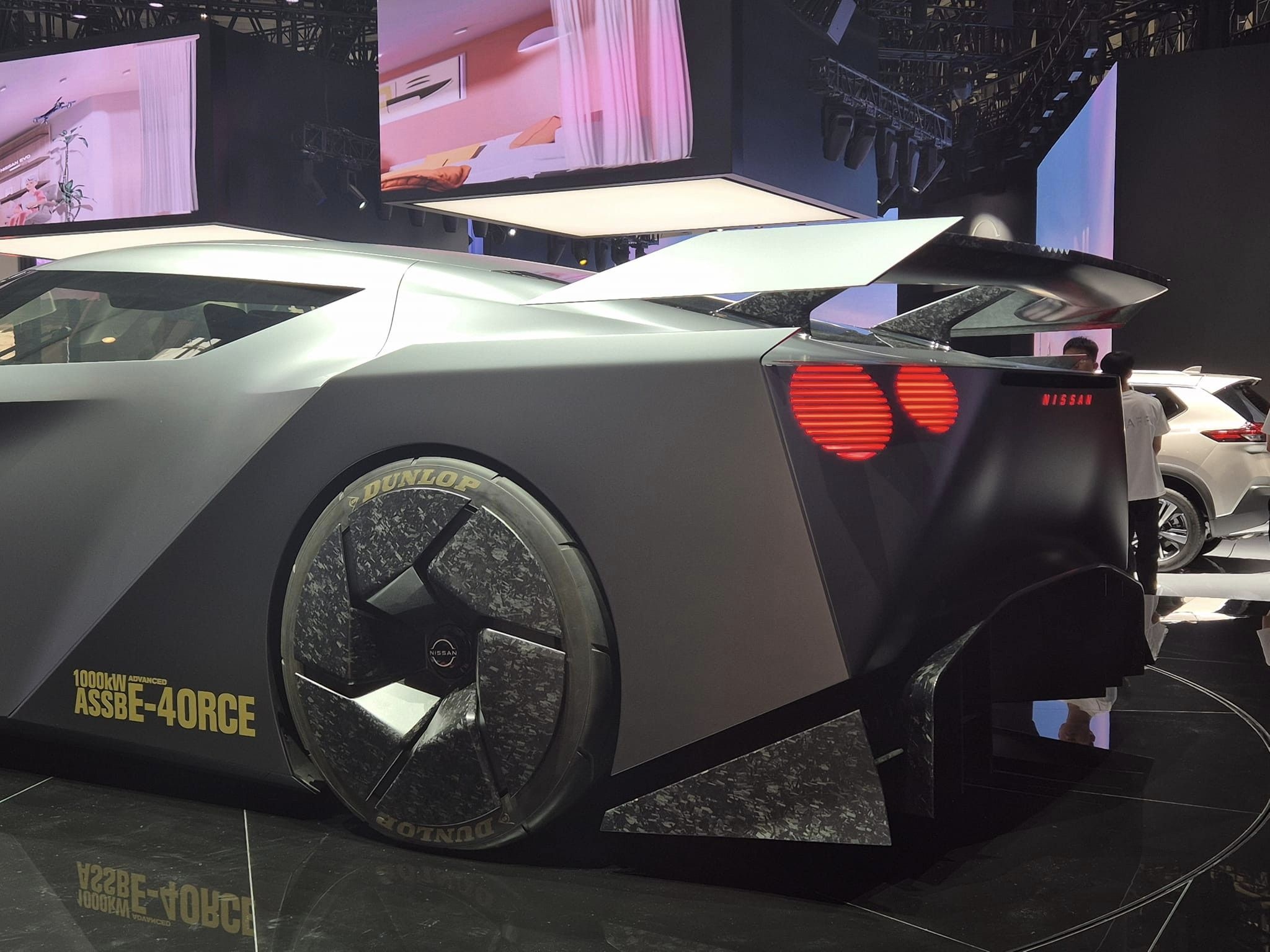 Nissan Hyper Force anh 4