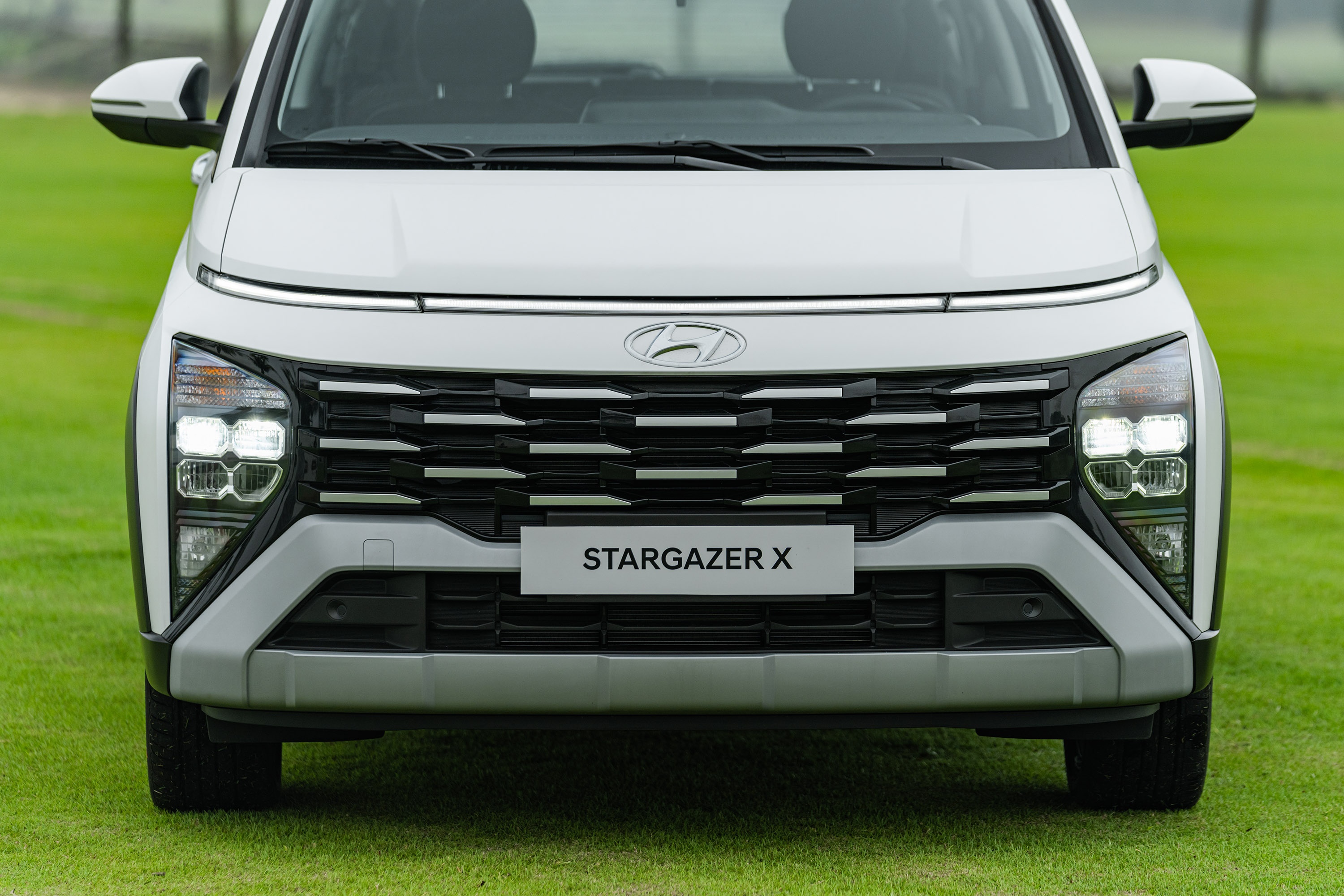 Hyundai Stargazer X anh 4