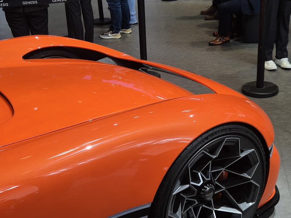 sieu xe genesis anh 5