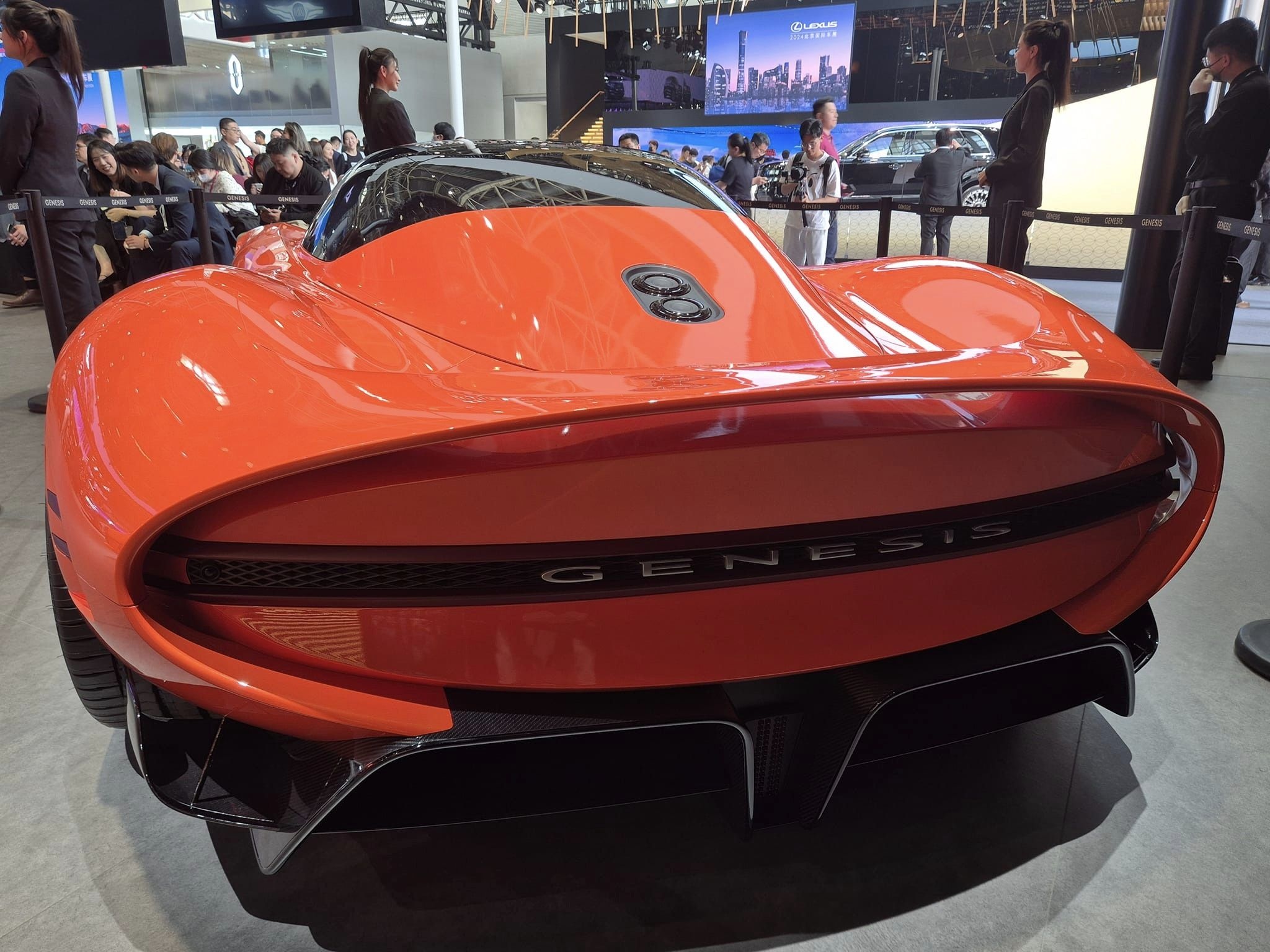 sieu xe genesis anh 4