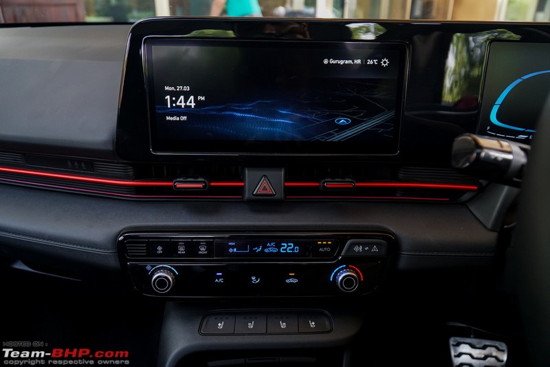 Hyundai Accent moi anh 8