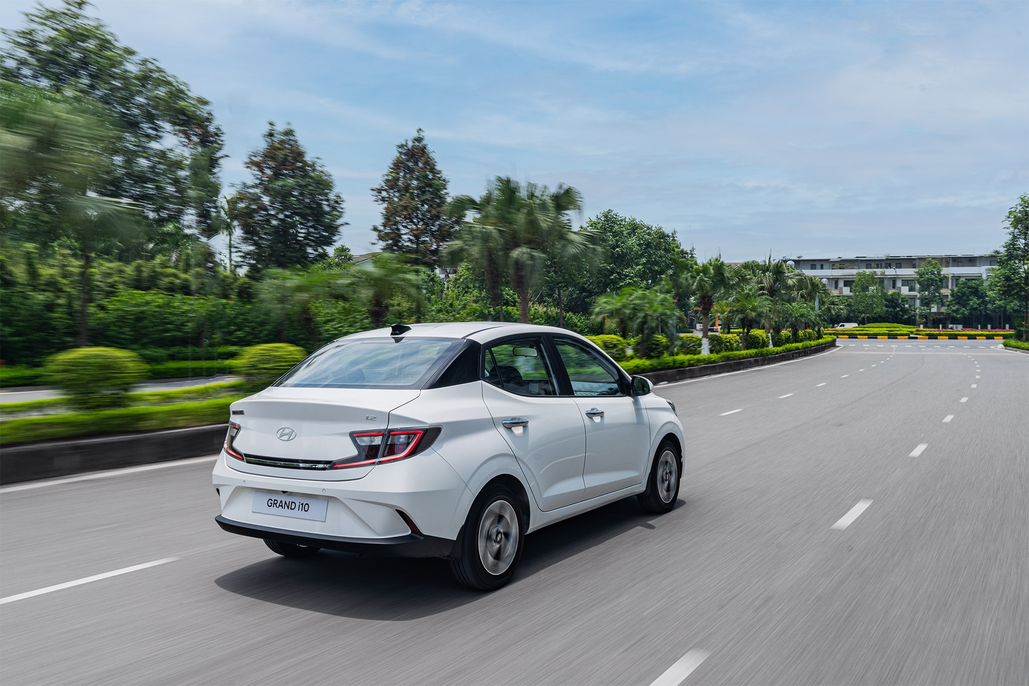 Hyundai Grand i10 anh 13