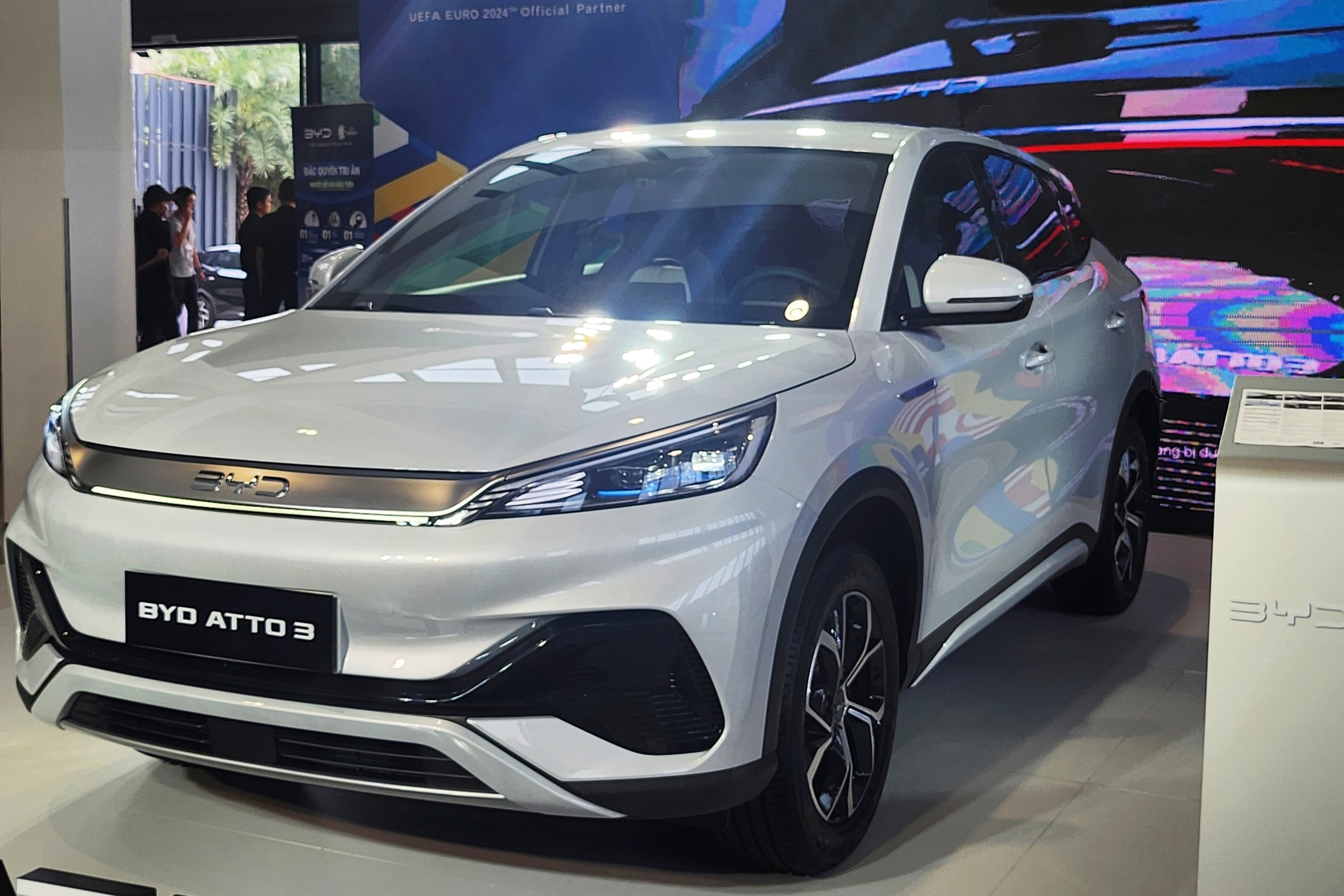 BYD Sealion 6 PHEV anh 4