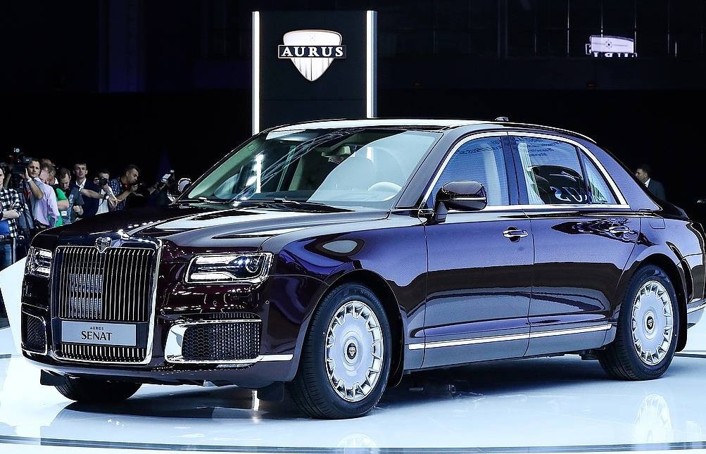 Oto Nga - tu sieu sang chong dan toi UAZ dia hinh hinh anh