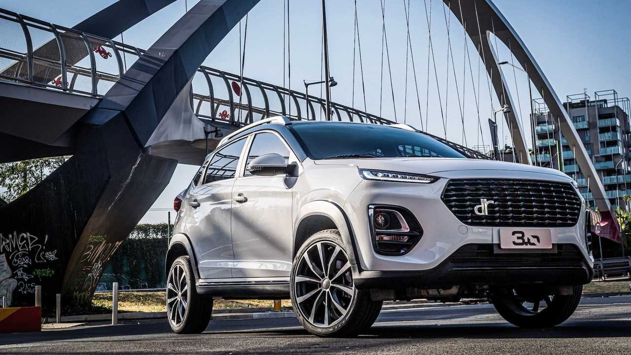 Hang xe bi phat nang vi ban oto Trung Quoc ‘doi lot’ xe Italy hinh anh