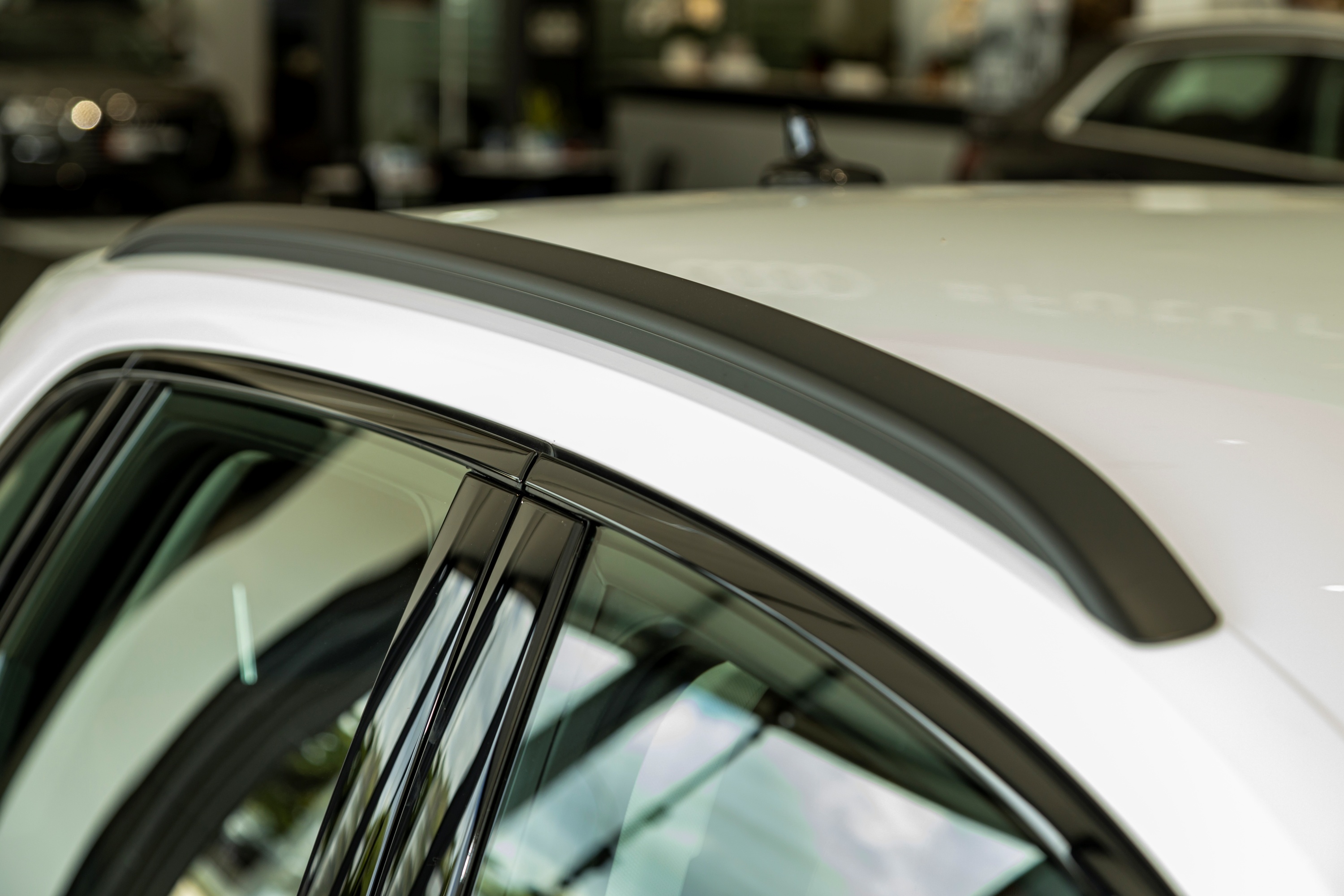 Audi Q3 Advanced Black Edition anh 4