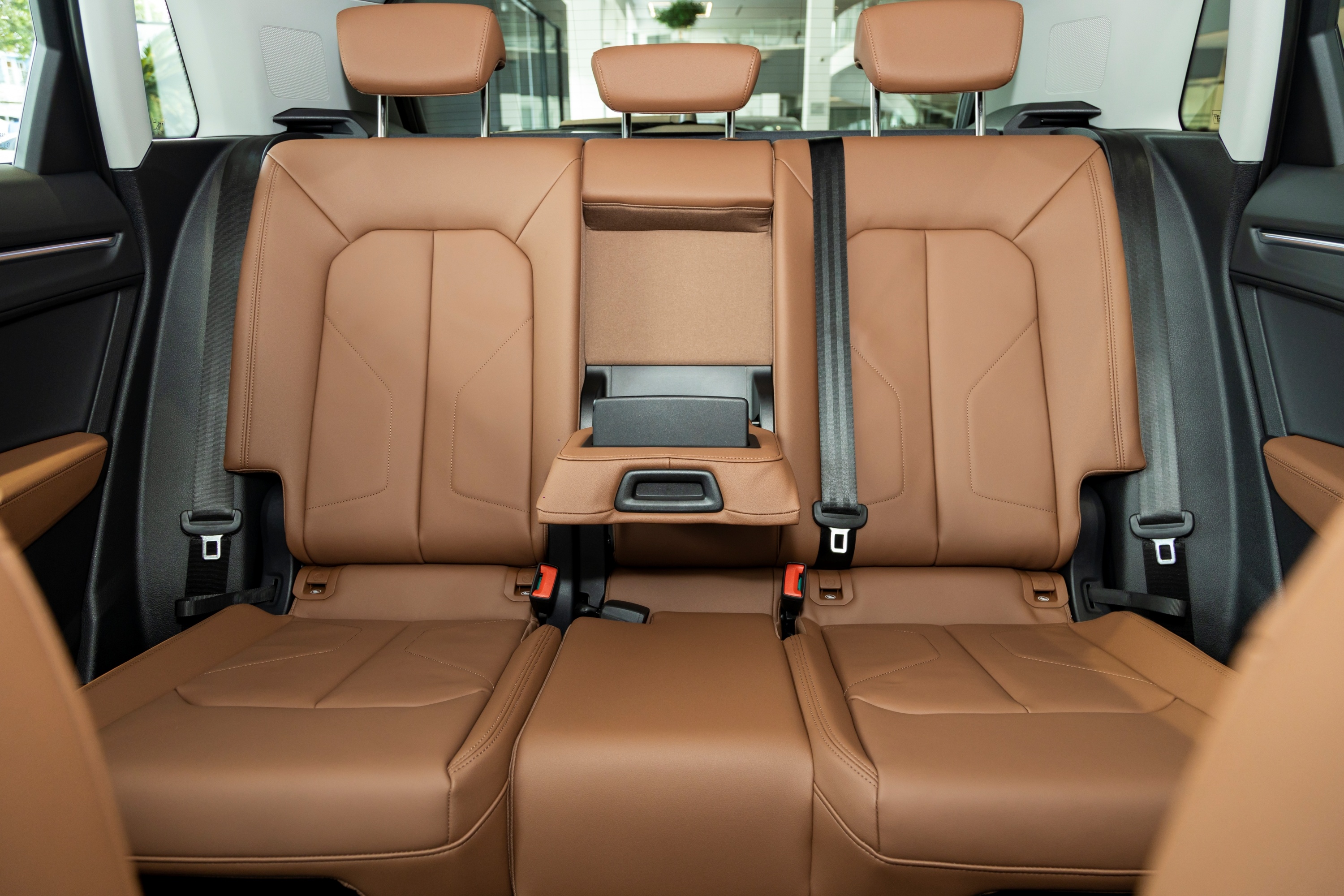 Audi Q3 Advanced Black Edition anh 10