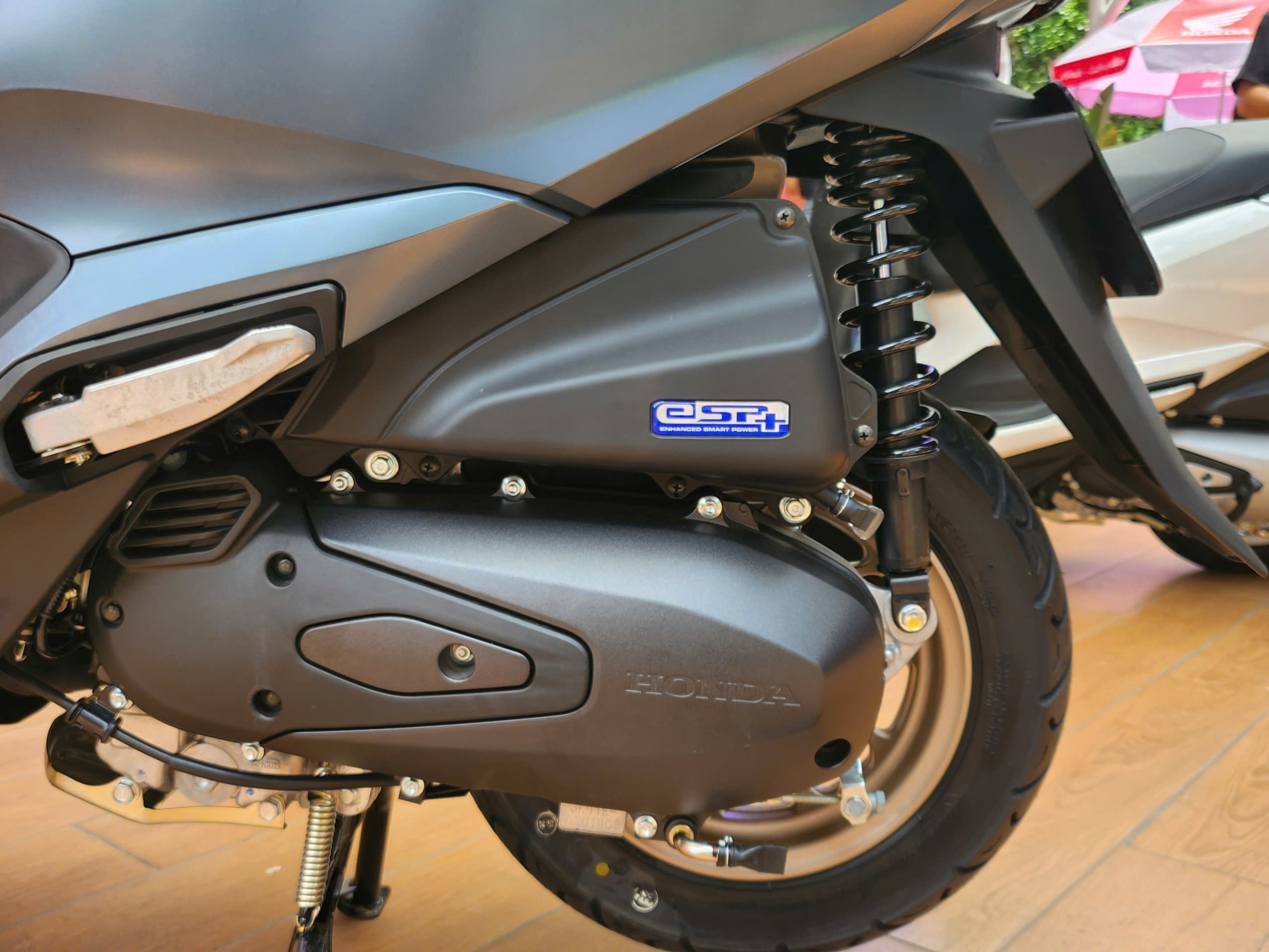 Honda LEAD ảnh 7 Honda LEAD anh 7